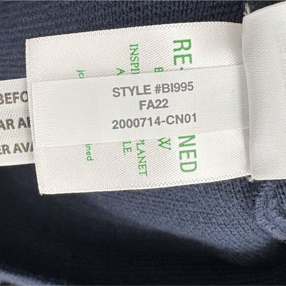 NWT J.Crew Men's Milano-Stitch Striped Sleeve Ski Sweater S Navy Red Yellow - Picture 7 of 10